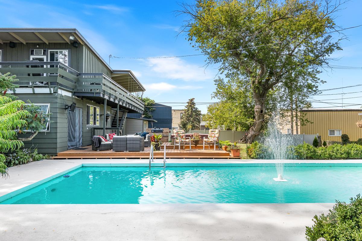 418 West Water Street