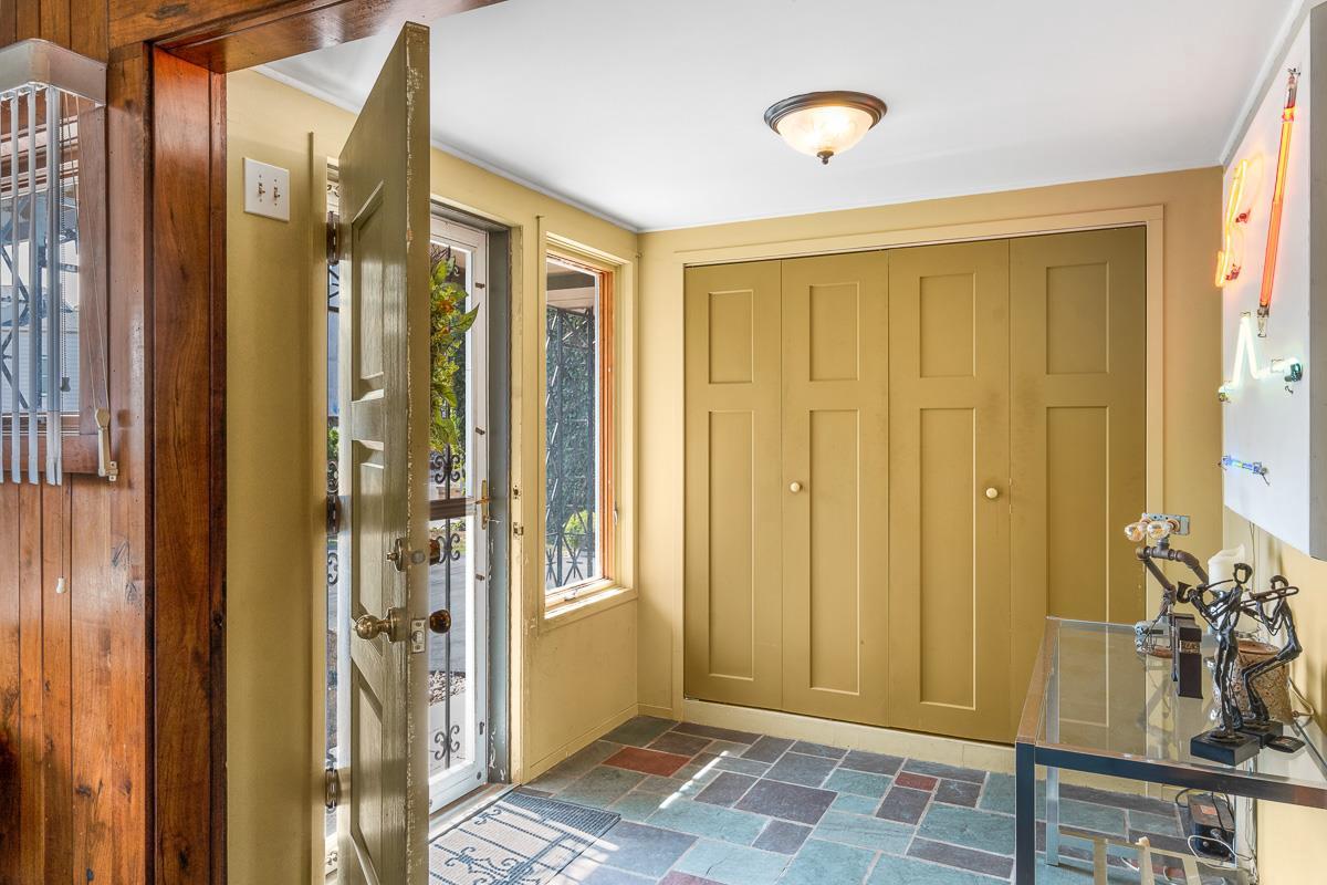 418 West Water Street