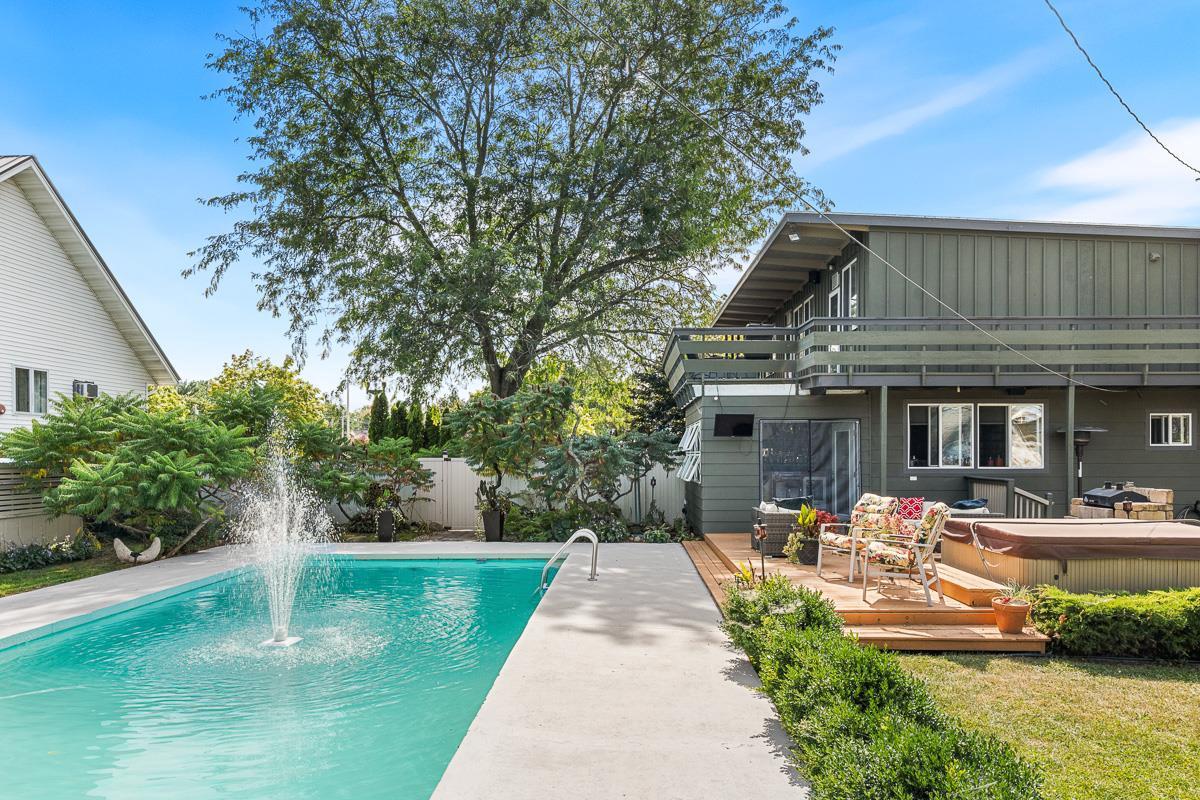 418 West Water Street