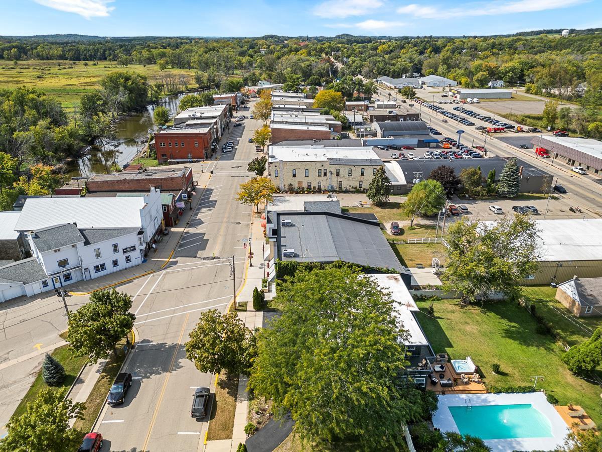 418 West Water Street