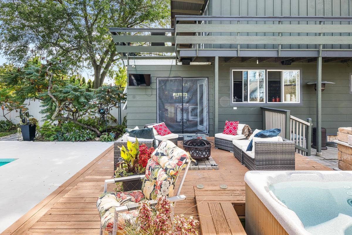 418 West Water Street