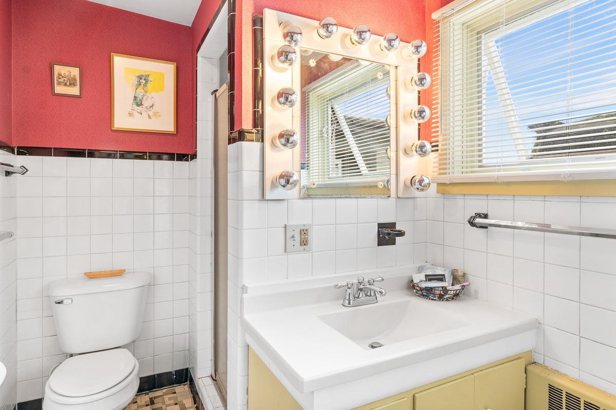 418 West Water Street