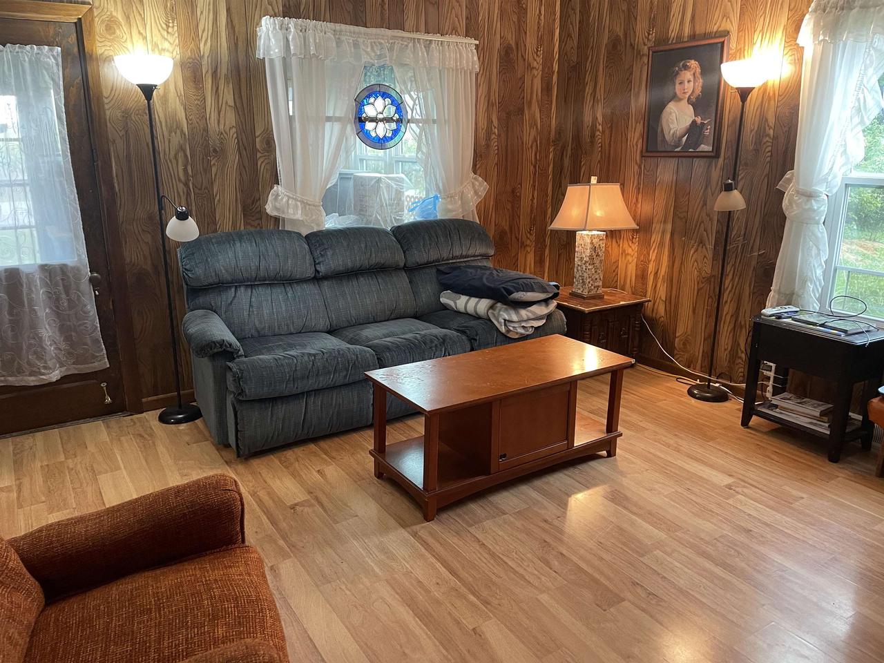 N7850 Douglas Street