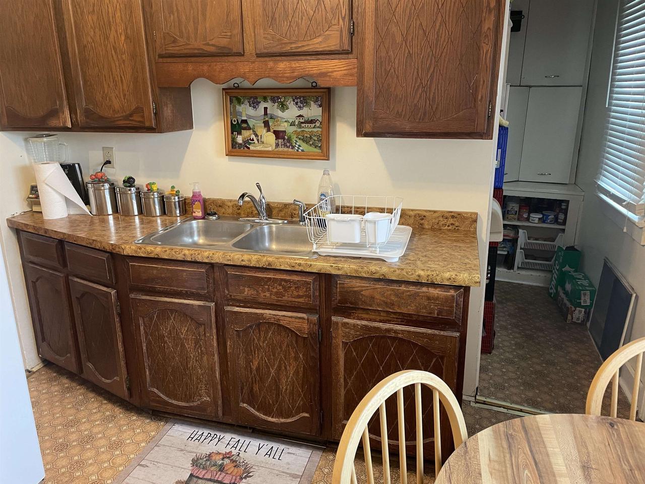 N7850 Douglas Street