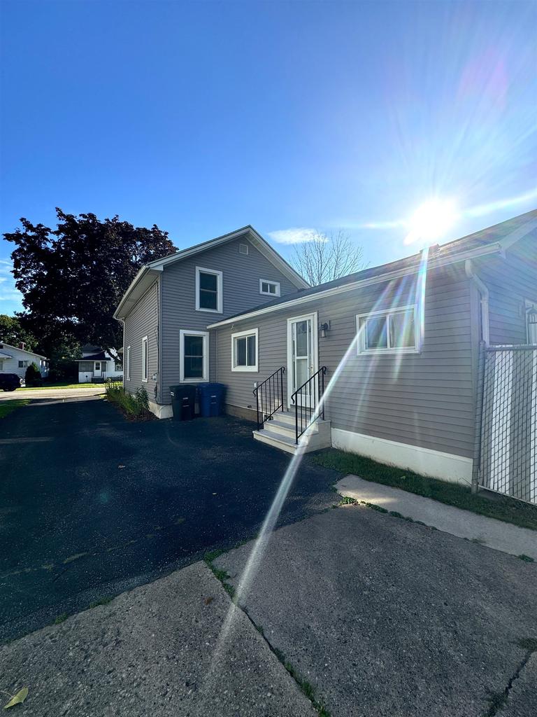 340 West 10th Avenue