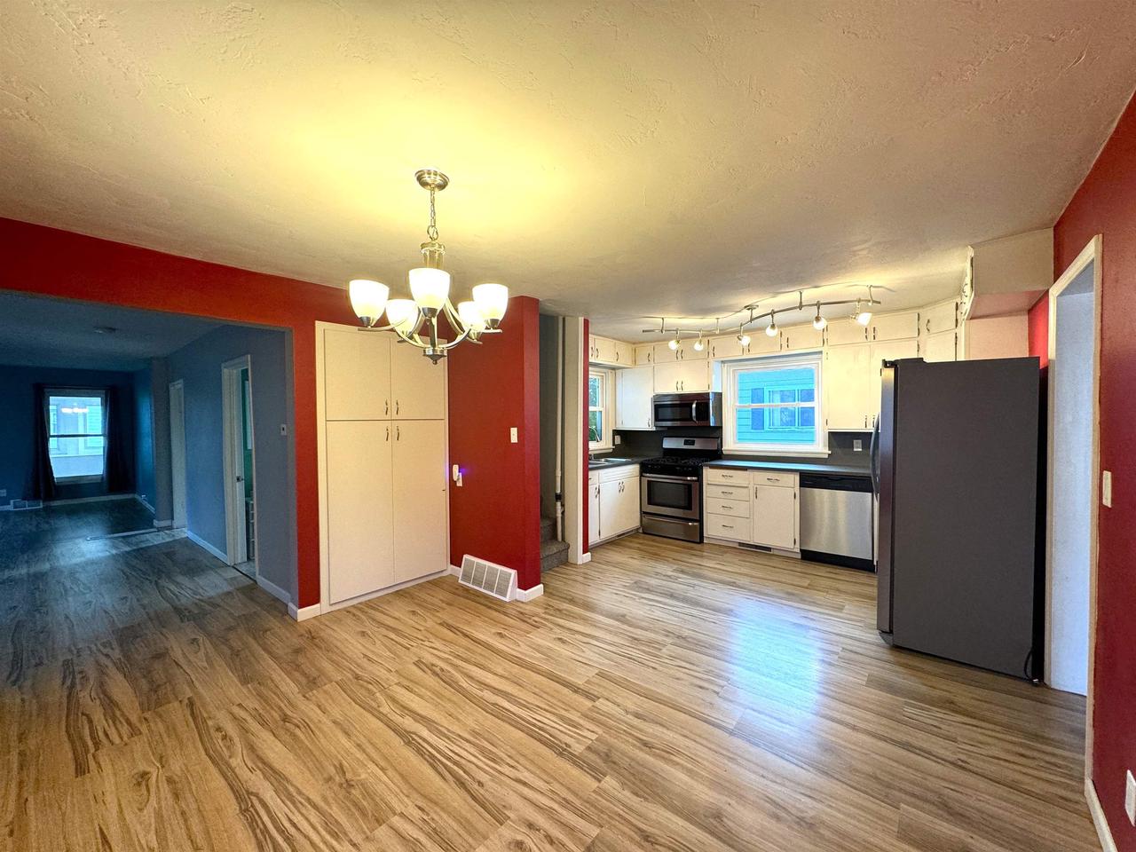 340 West 10th Avenue