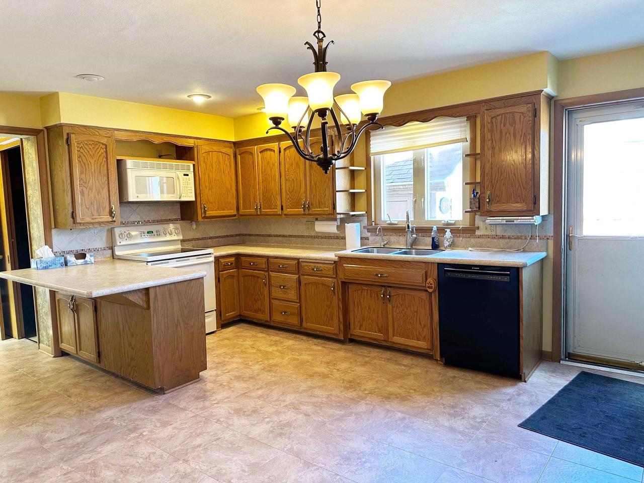 213 South 1st Street