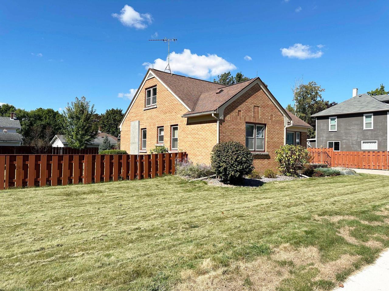 213 South 1st Street