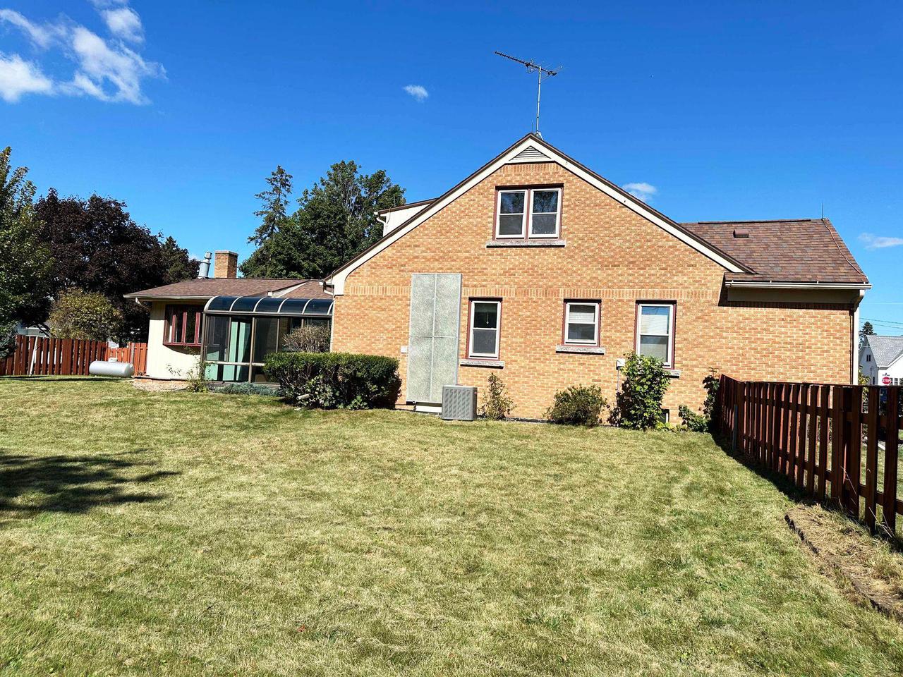 213 South 1st Street