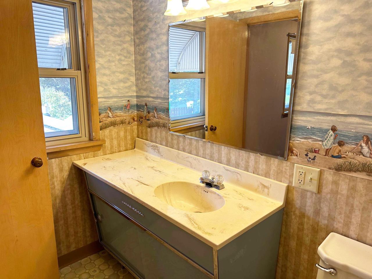 213 South 1st Street