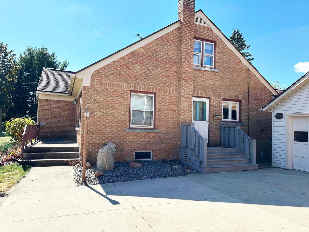 213 South 1st Street