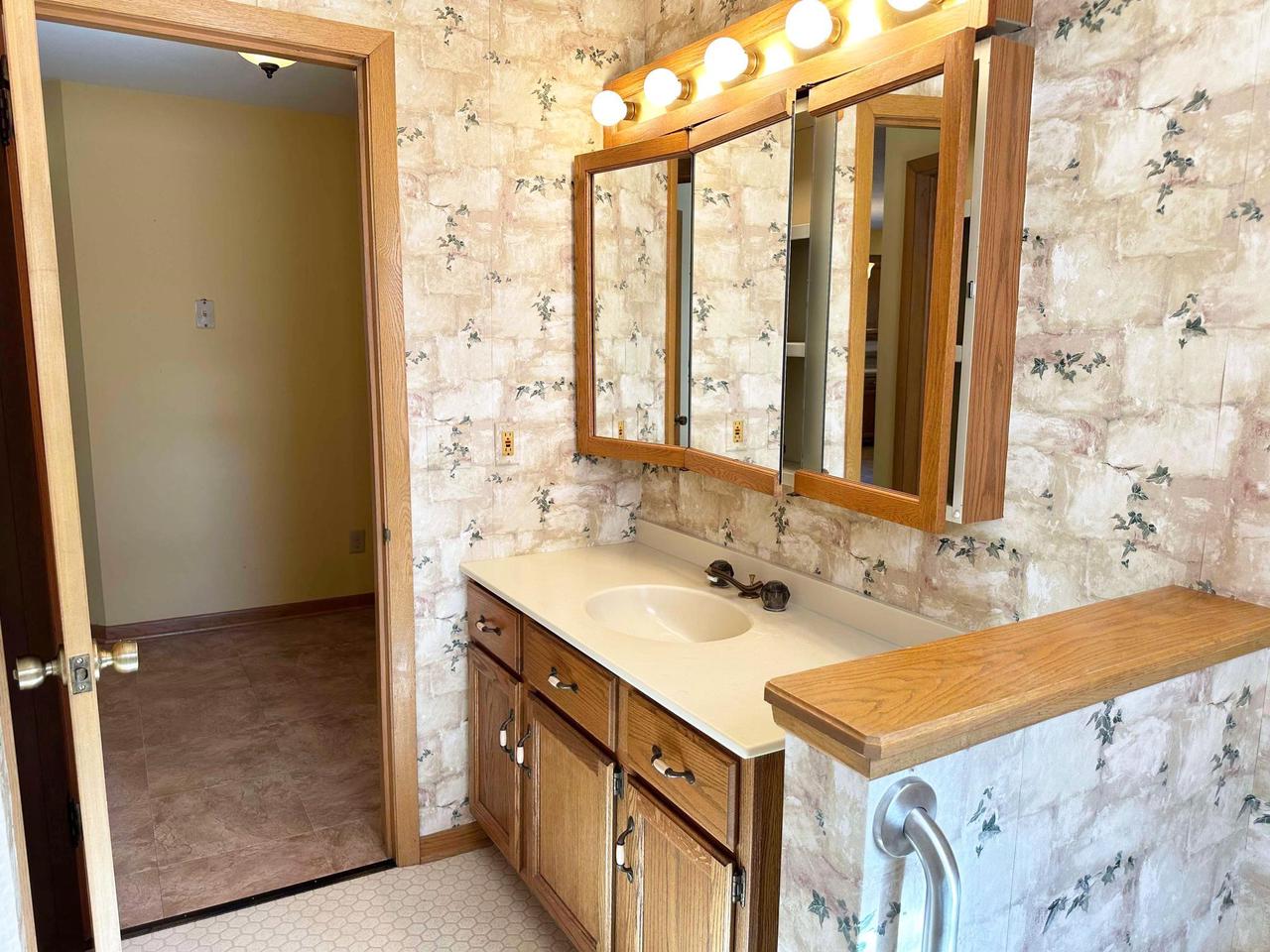 213 South 1st Street