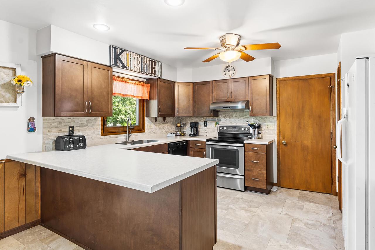 1730 Brentwood Drive