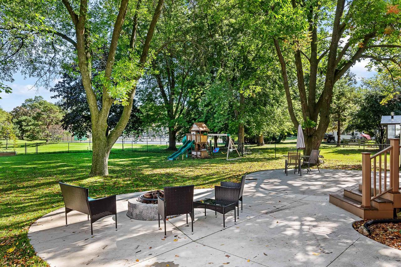 1730 Brentwood Drive