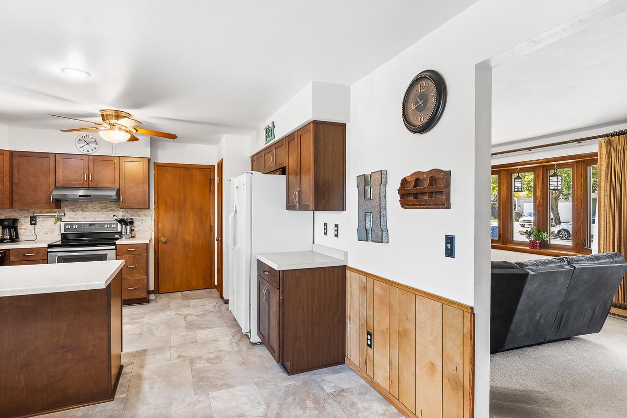 1730 Brentwood Drive