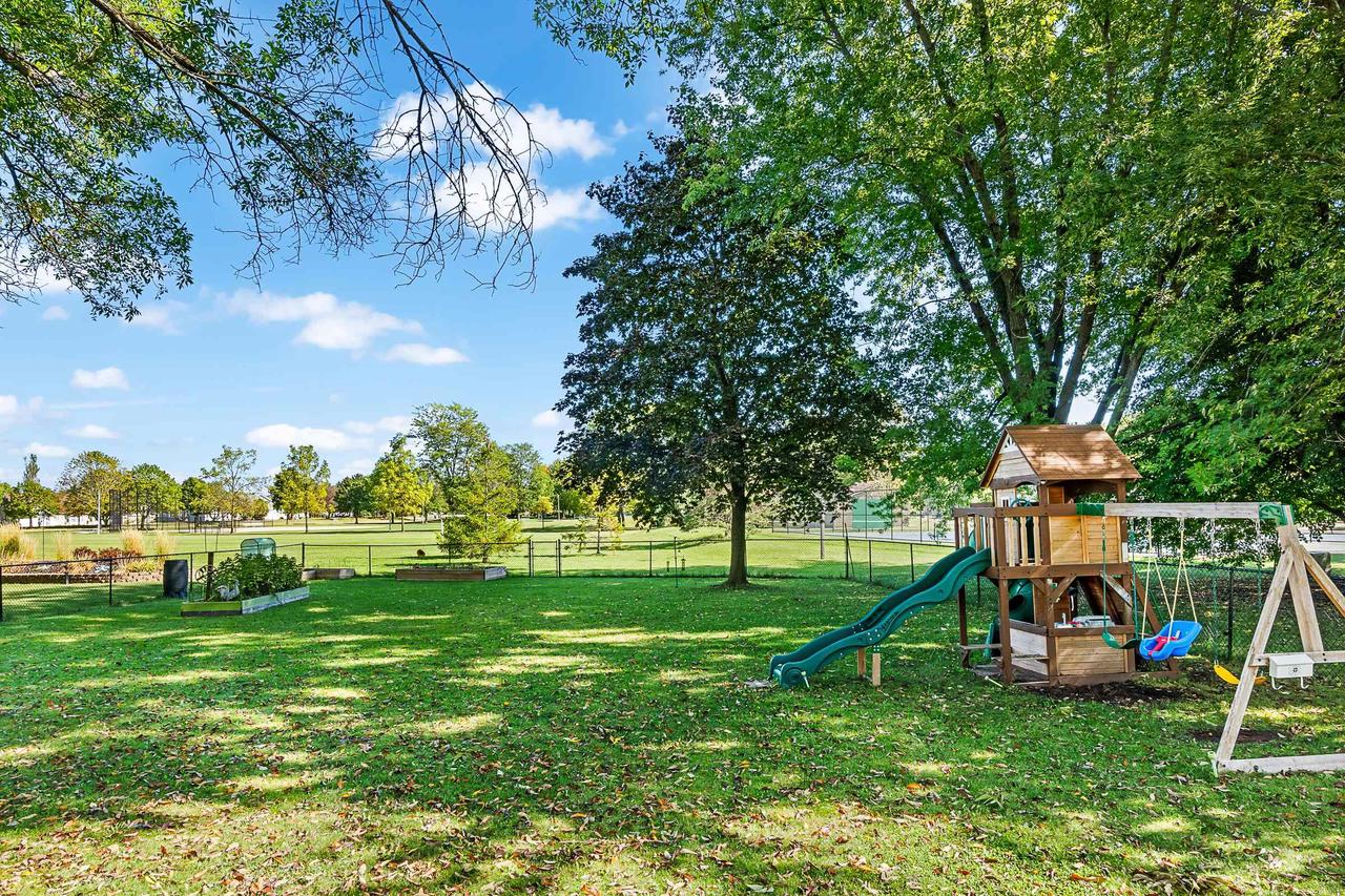 1730 Brentwood Drive