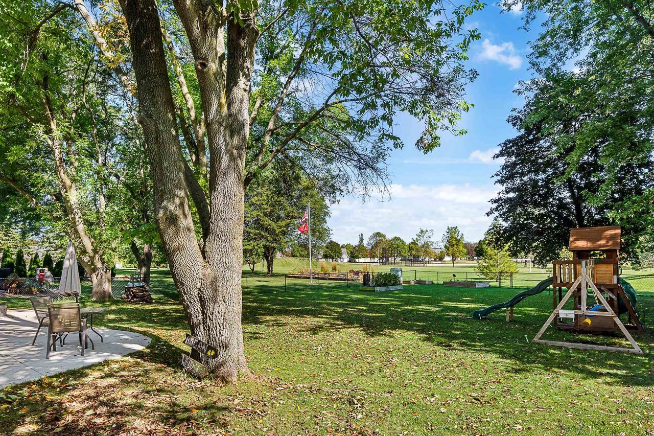 1730 Brentwood Drive