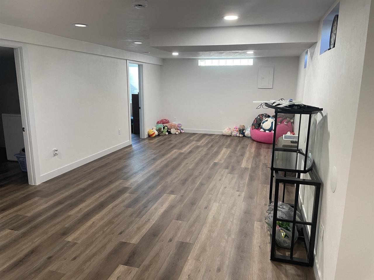 442 East Jackson Street