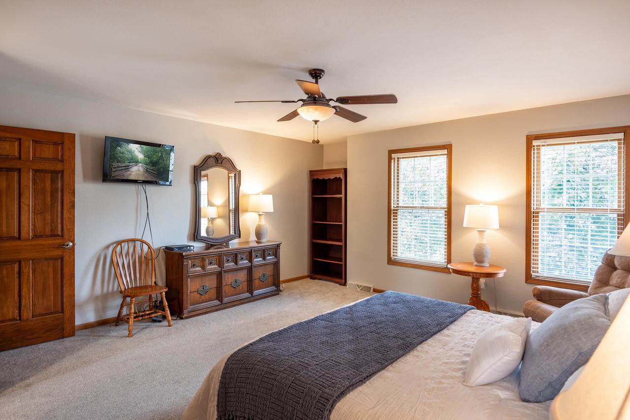 3040 Wyldeflower Court