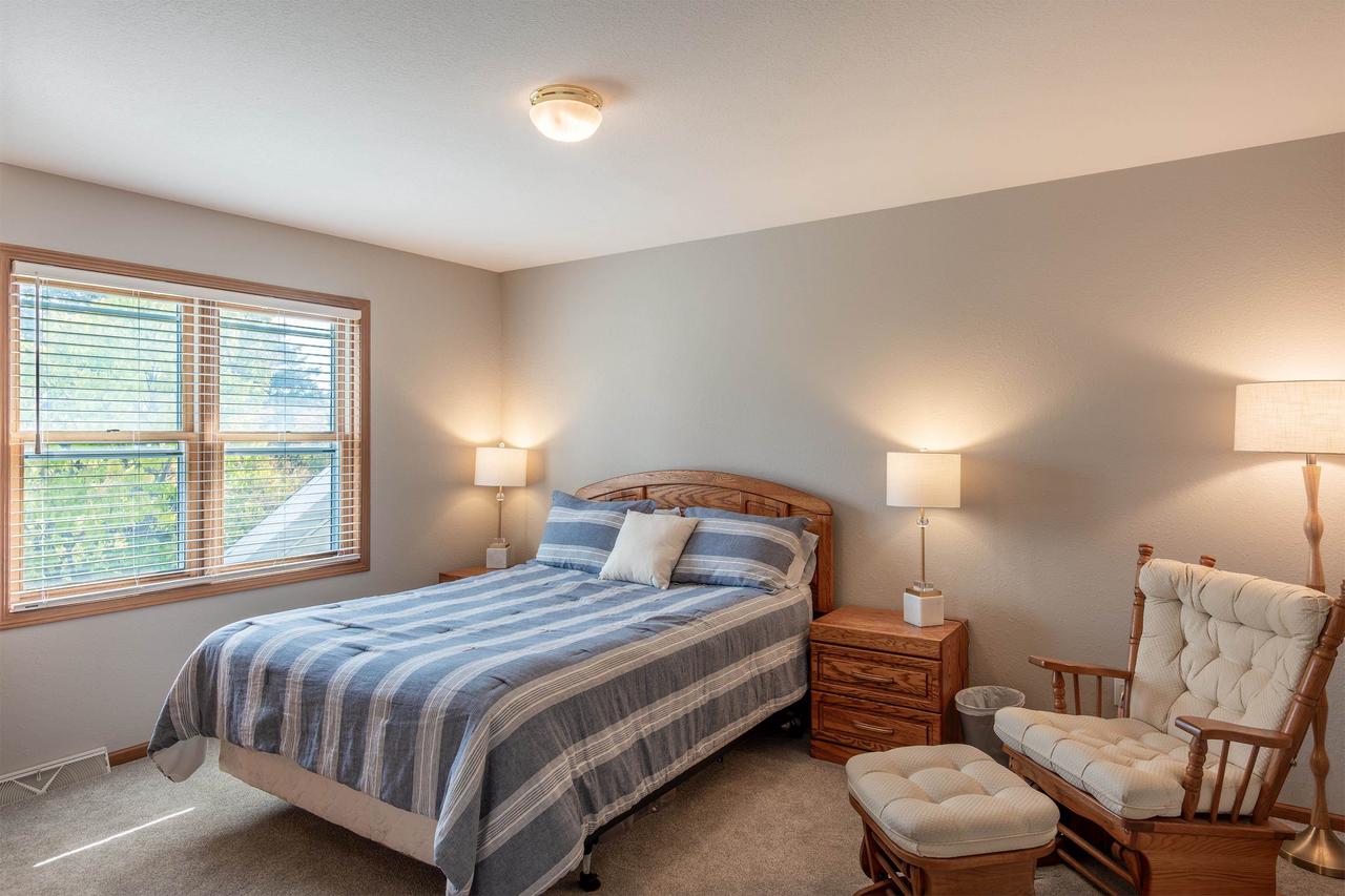 3040 Wyldeflower Court