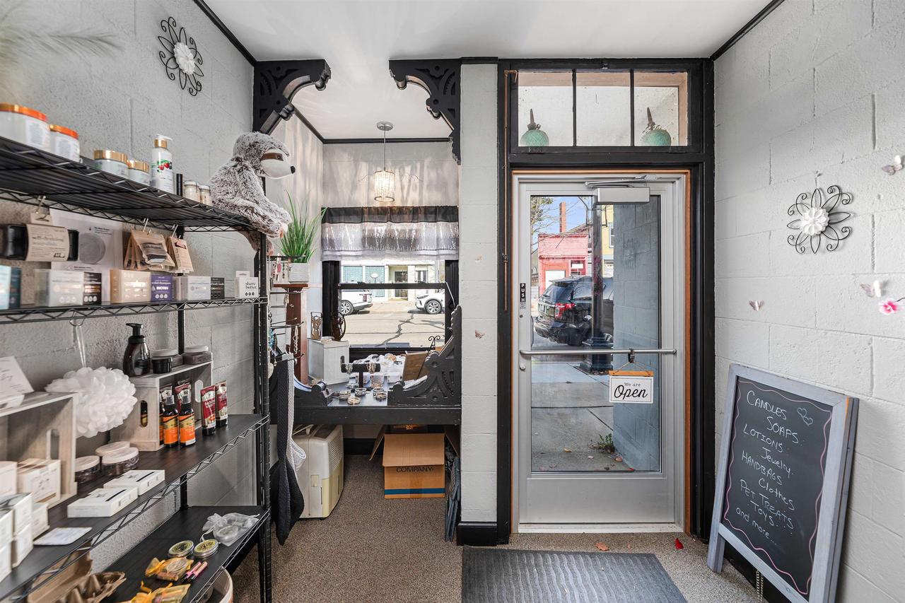 615 West Water Street