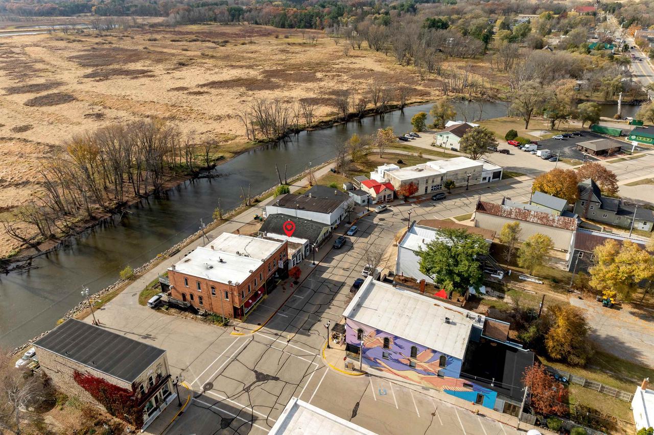 615 West Water Street