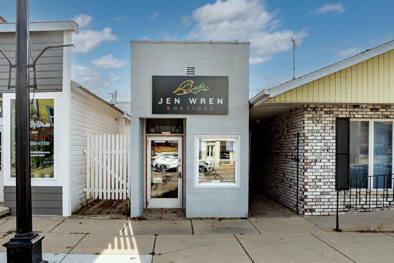 615 West Water Street