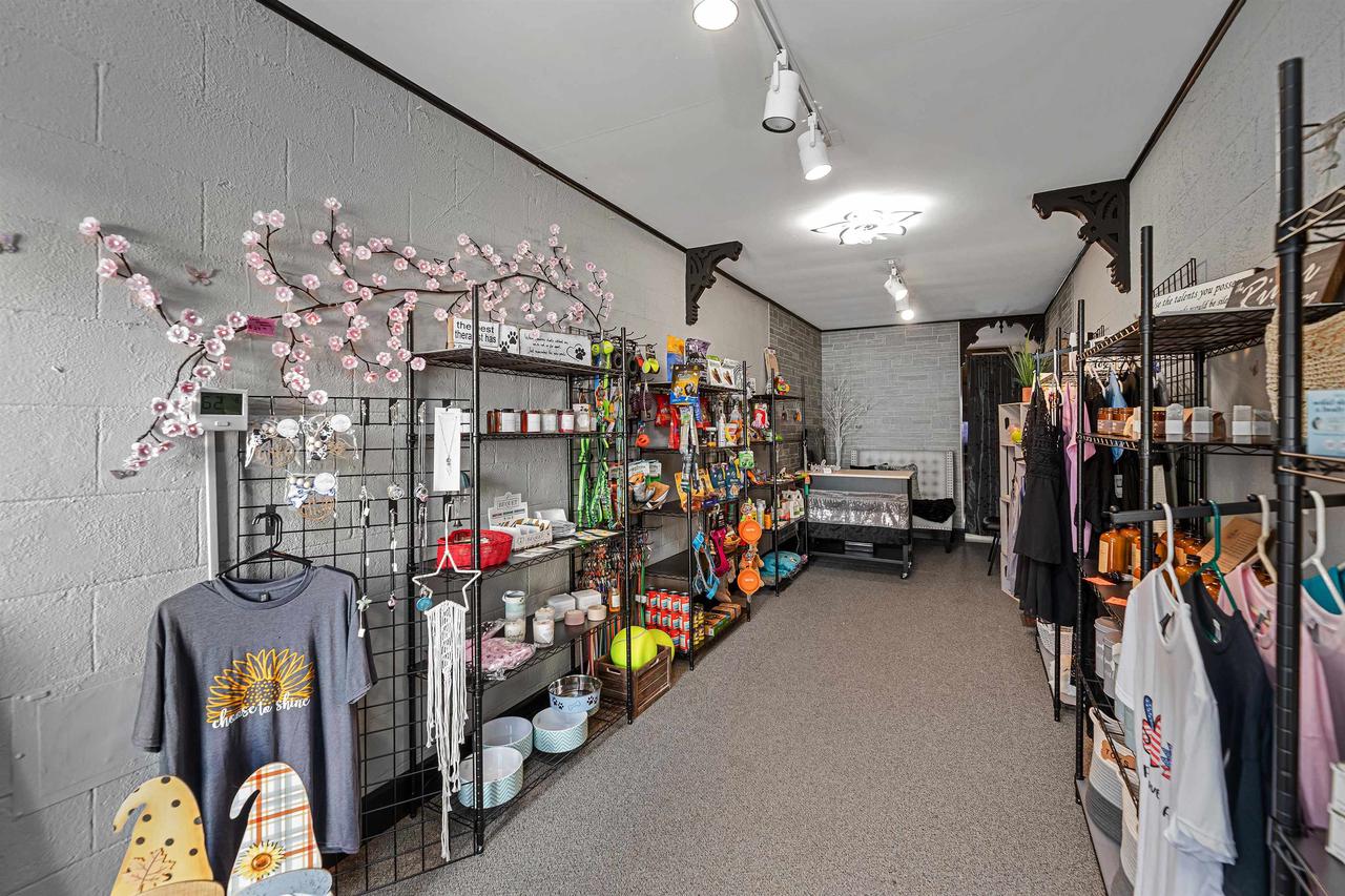 615 West Water Street