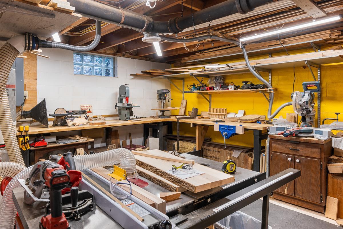 W1406 Spring Grove Road