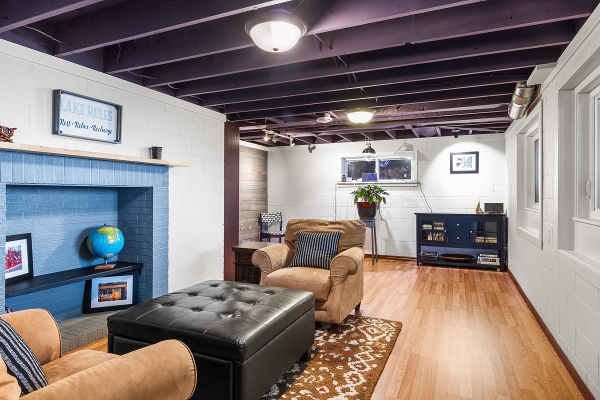 W1406 Spring Grove Road