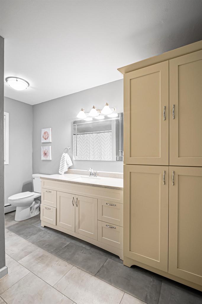 520 North Lockin Street