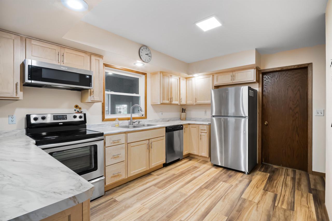 520 North Lockin Street