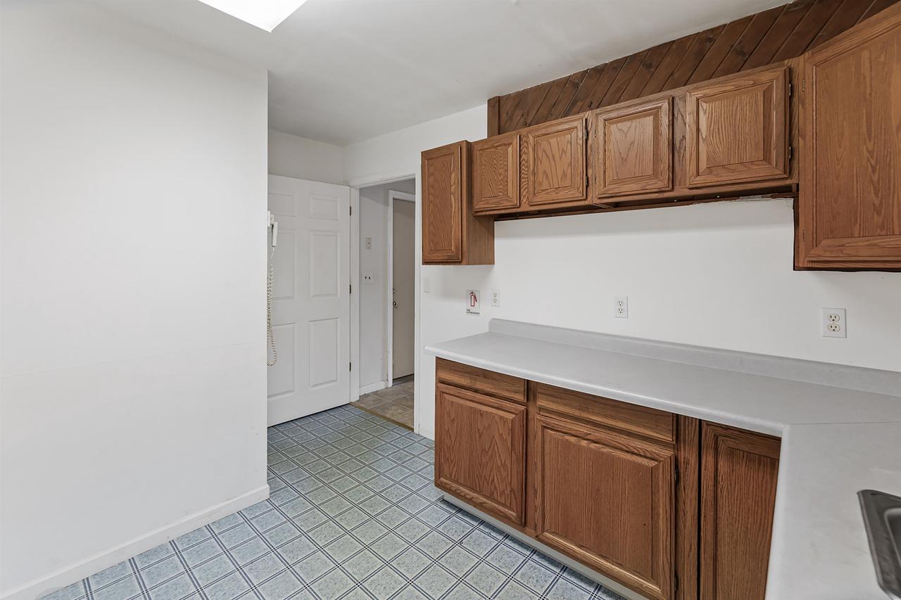 617 West Water Street