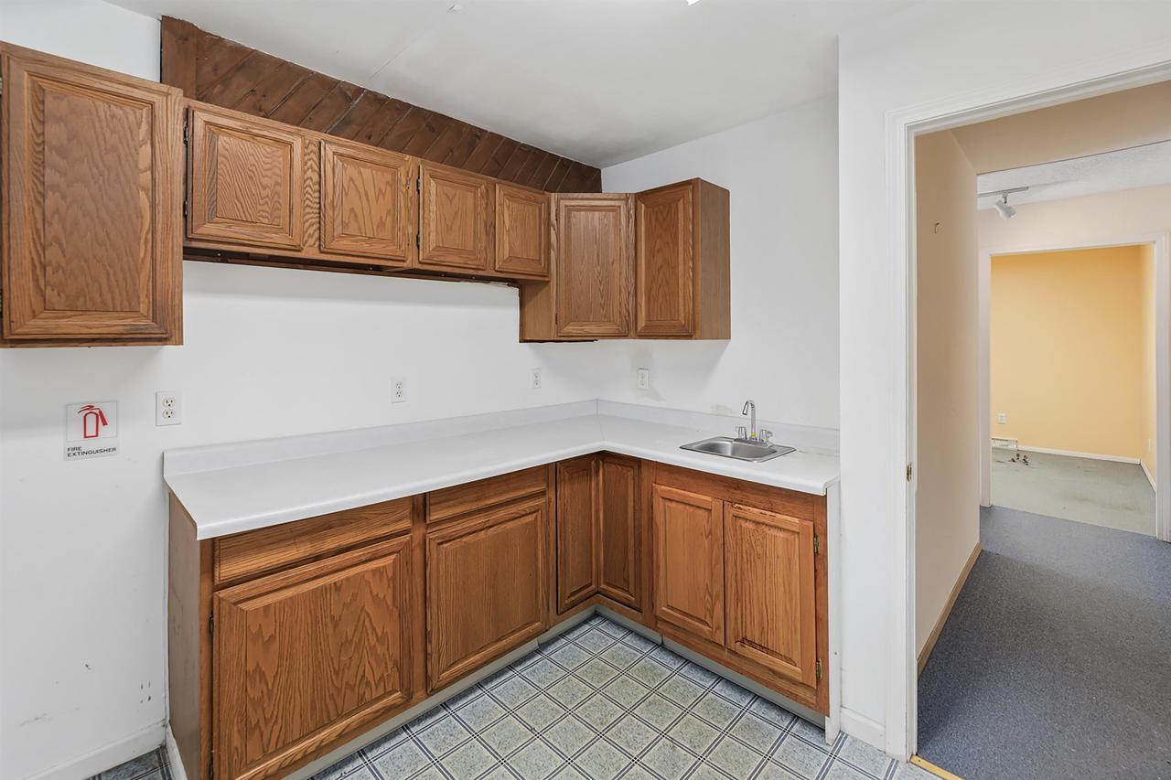 617 West Water Street