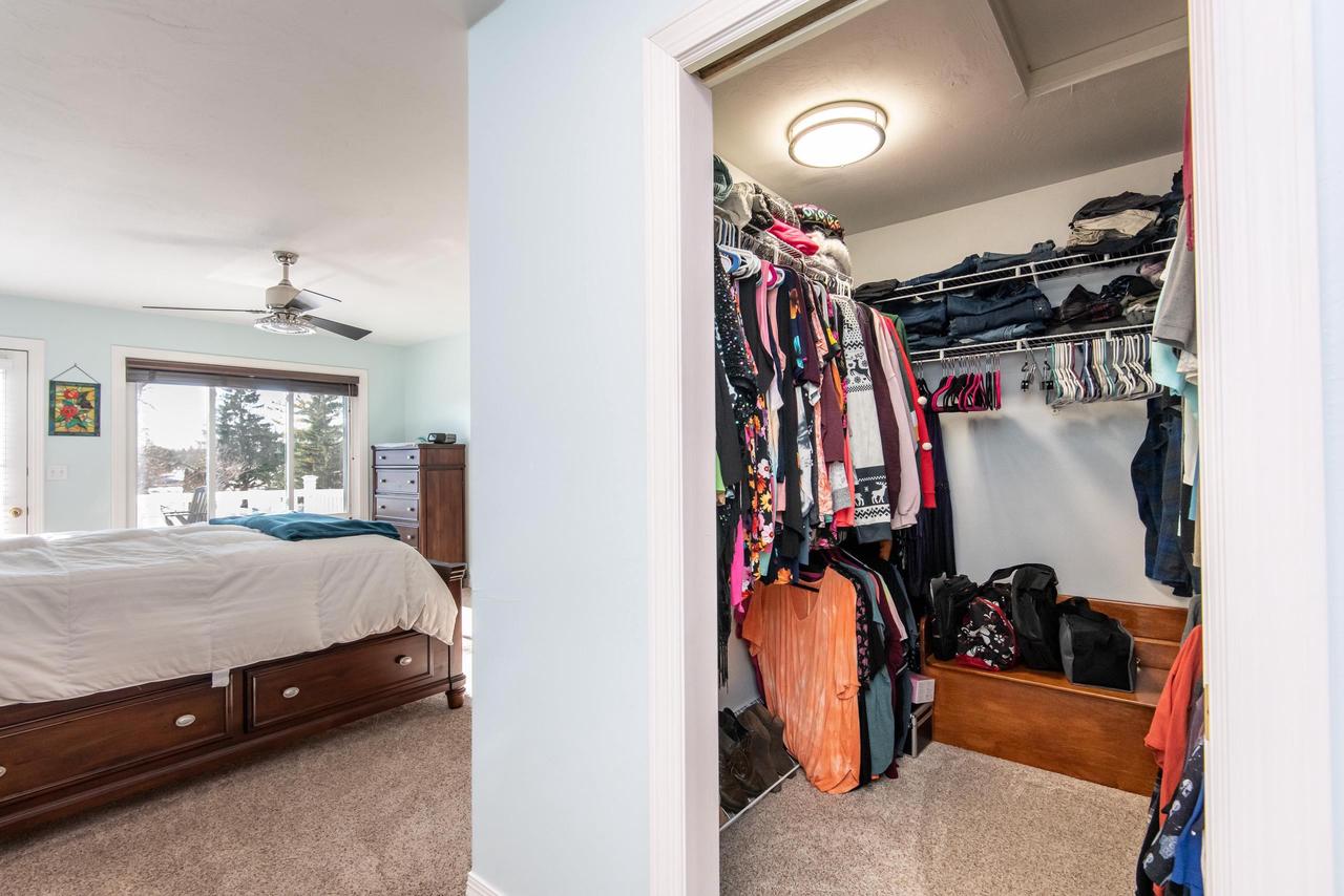 2741 West 9th Avenue