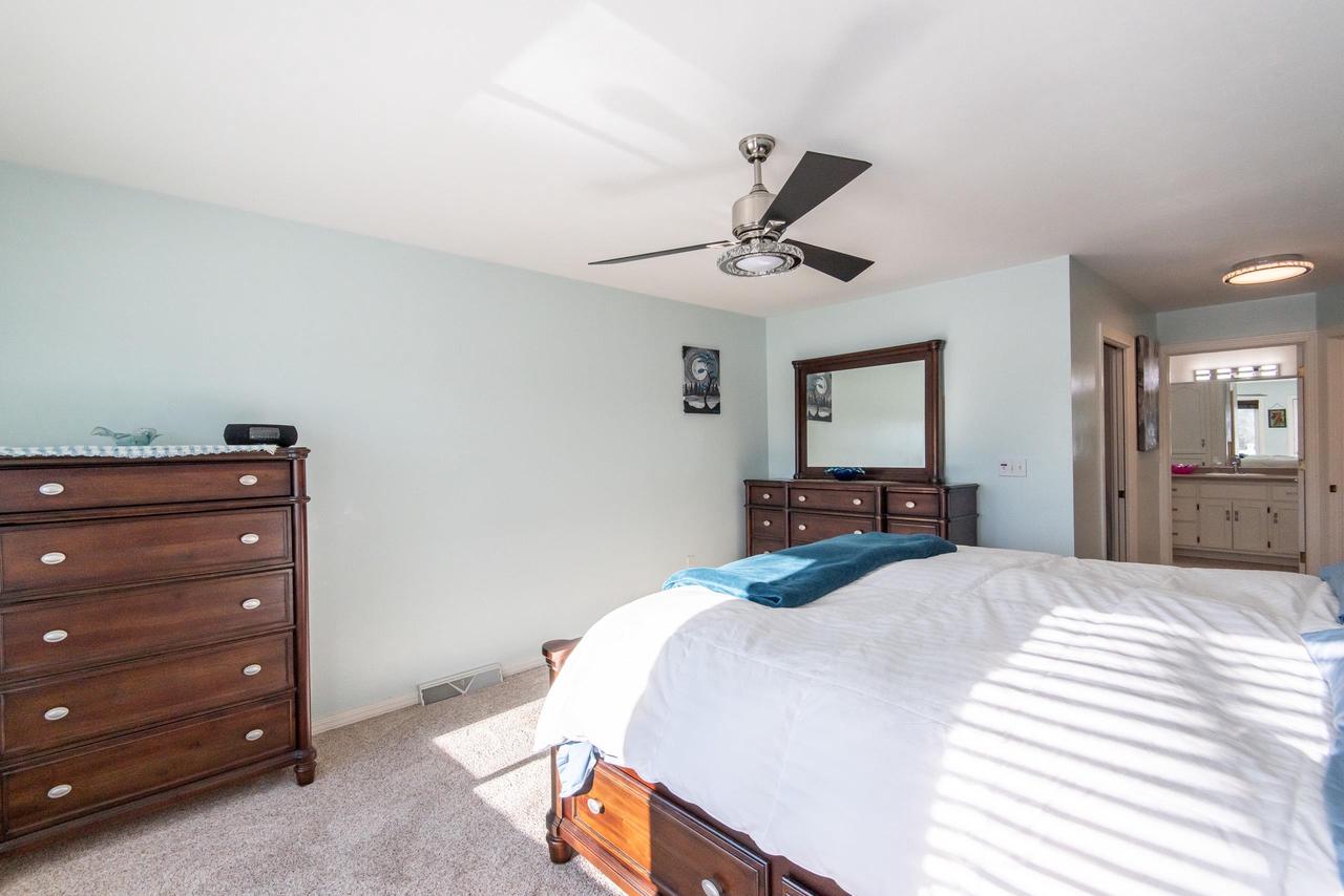 2741 West 9th Avenue