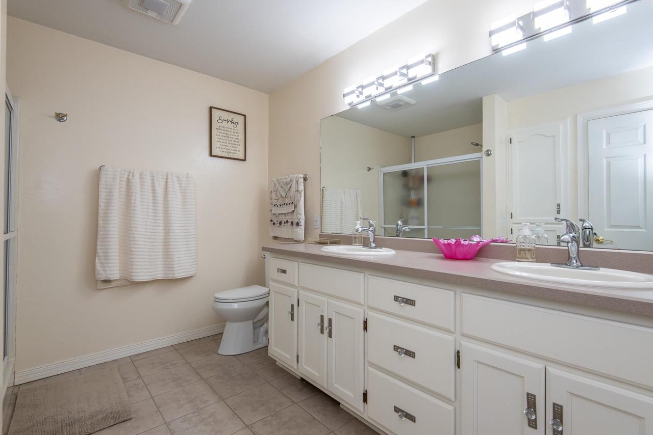 2741 West 9th Avenue