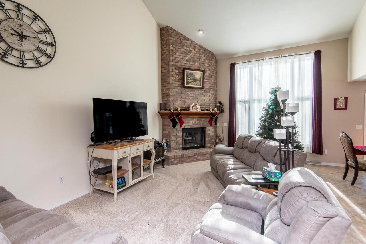 2741 West 9th Avenue