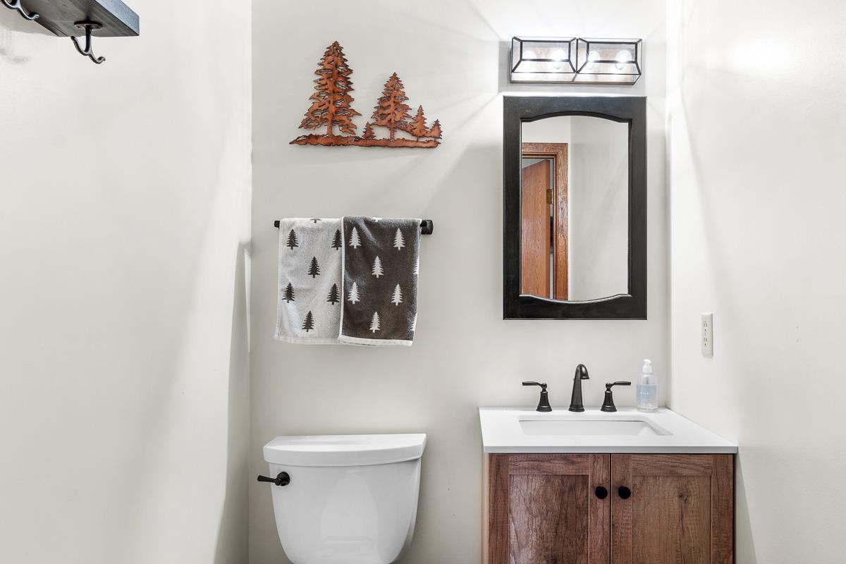 490 South Lawson Drive B4