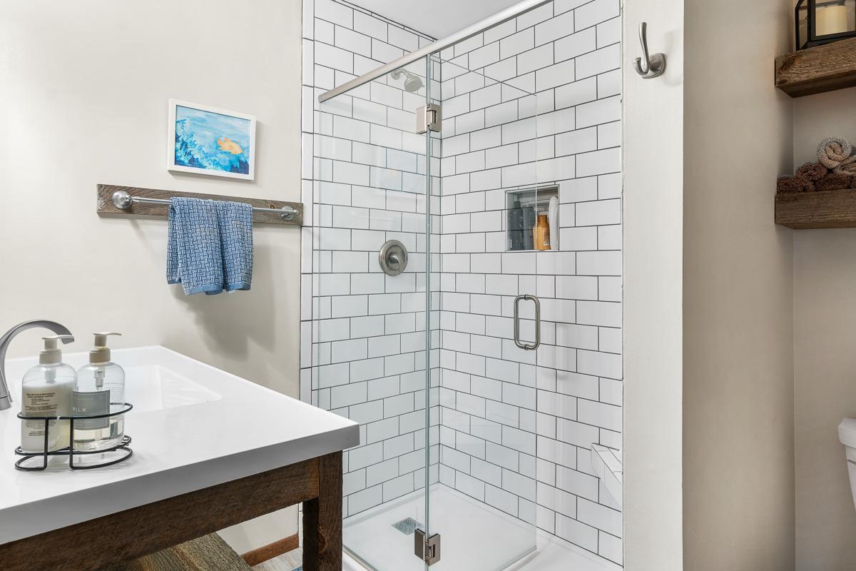 490 South Lawson Drive B4