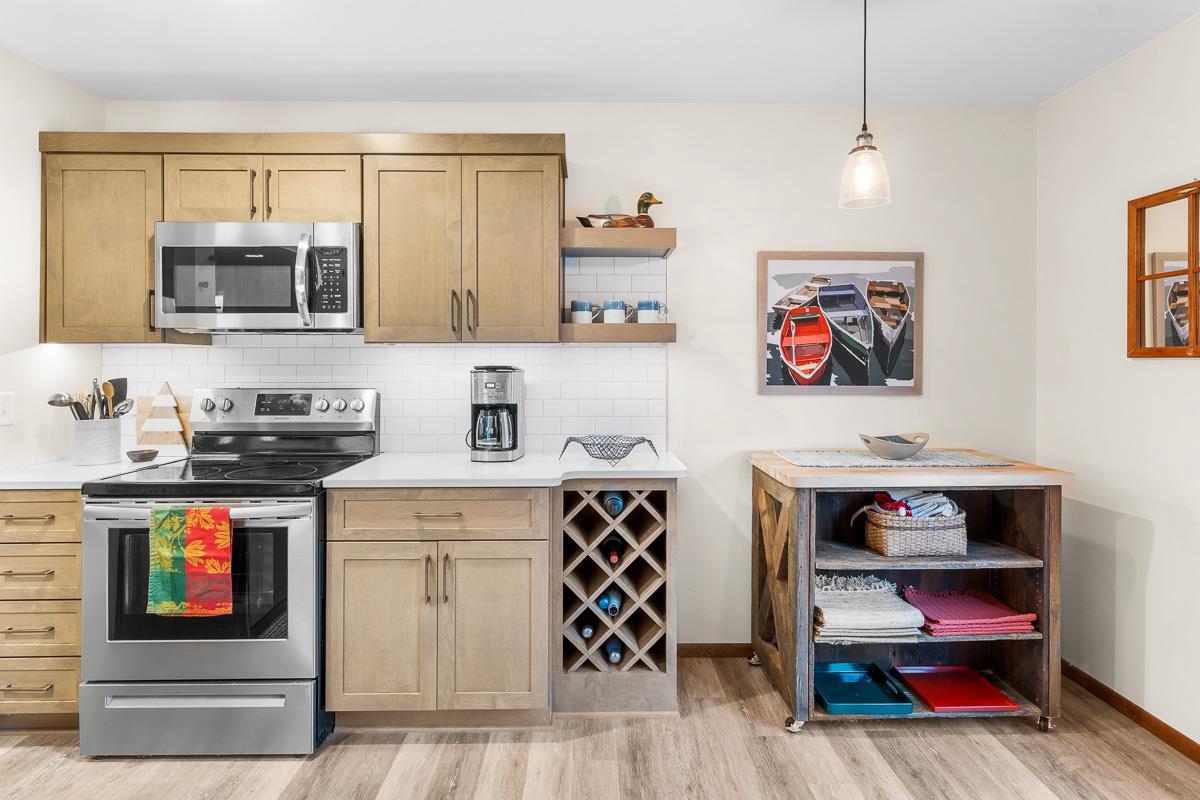 490 South Lawson Drive B4