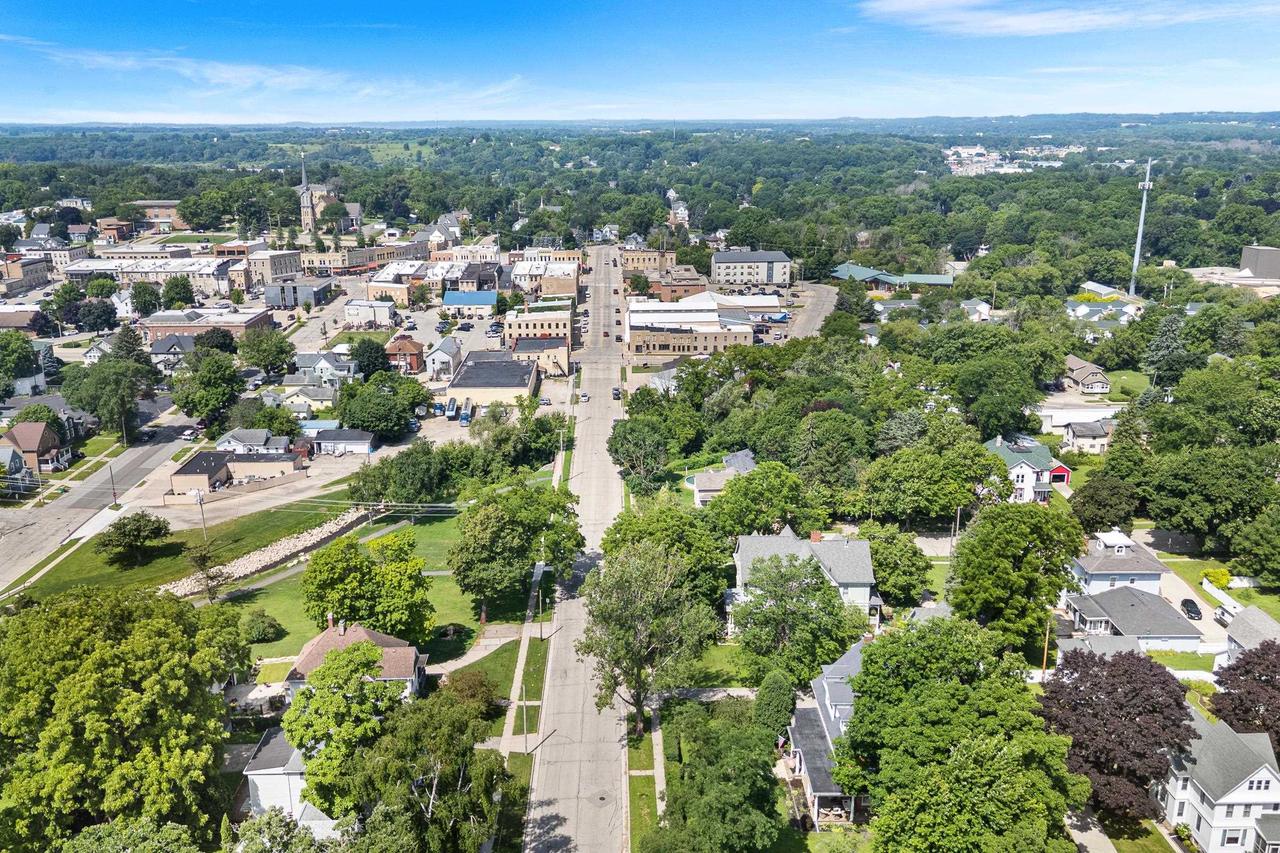 320 East Jackson Street