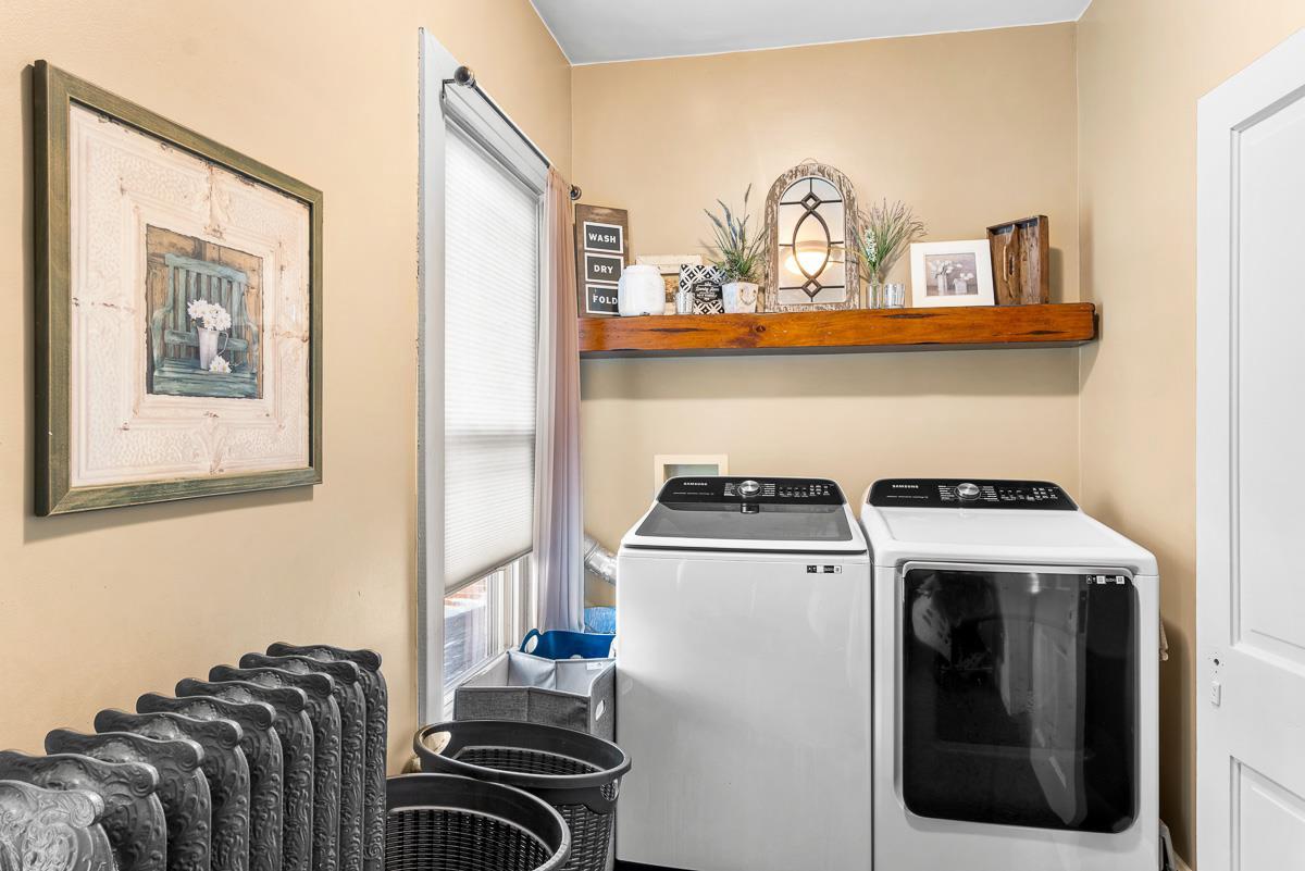 320 East Jackson Street