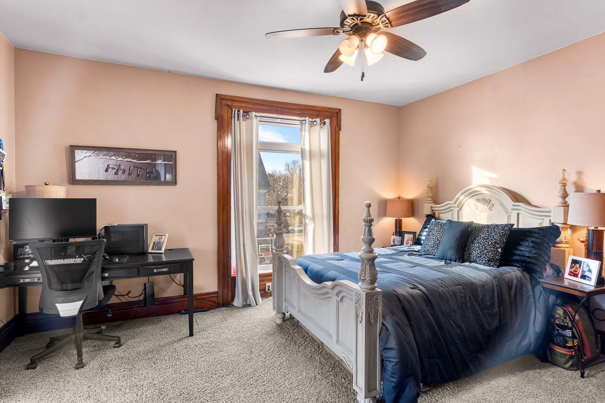 320 East Jackson Street