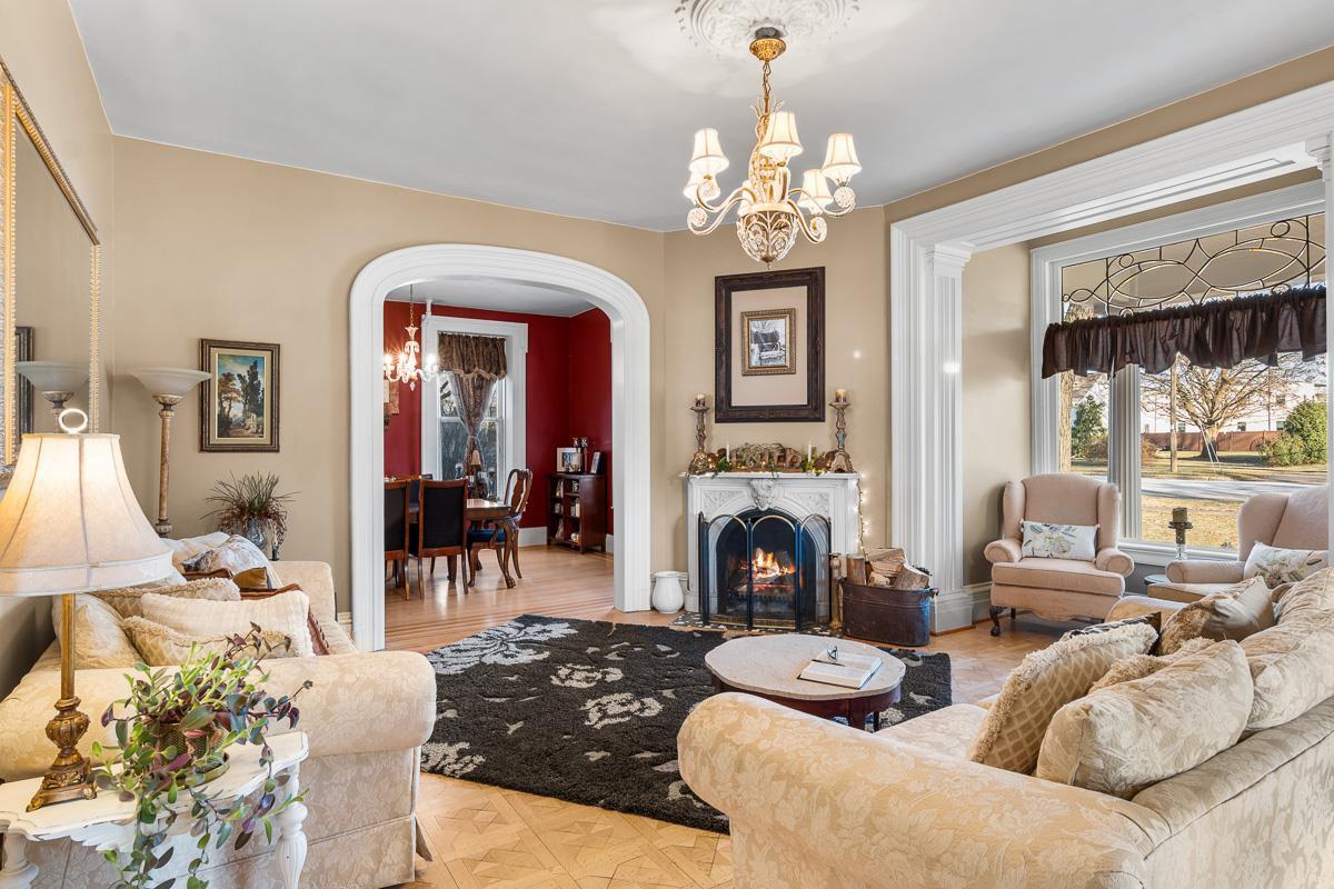 320 East Jackson Street