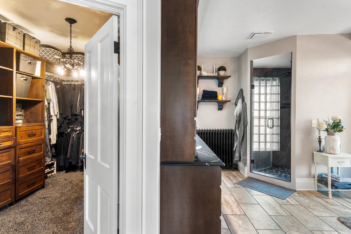 320 East Jackson Street