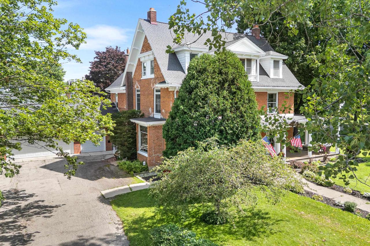 320 East Jackson Street