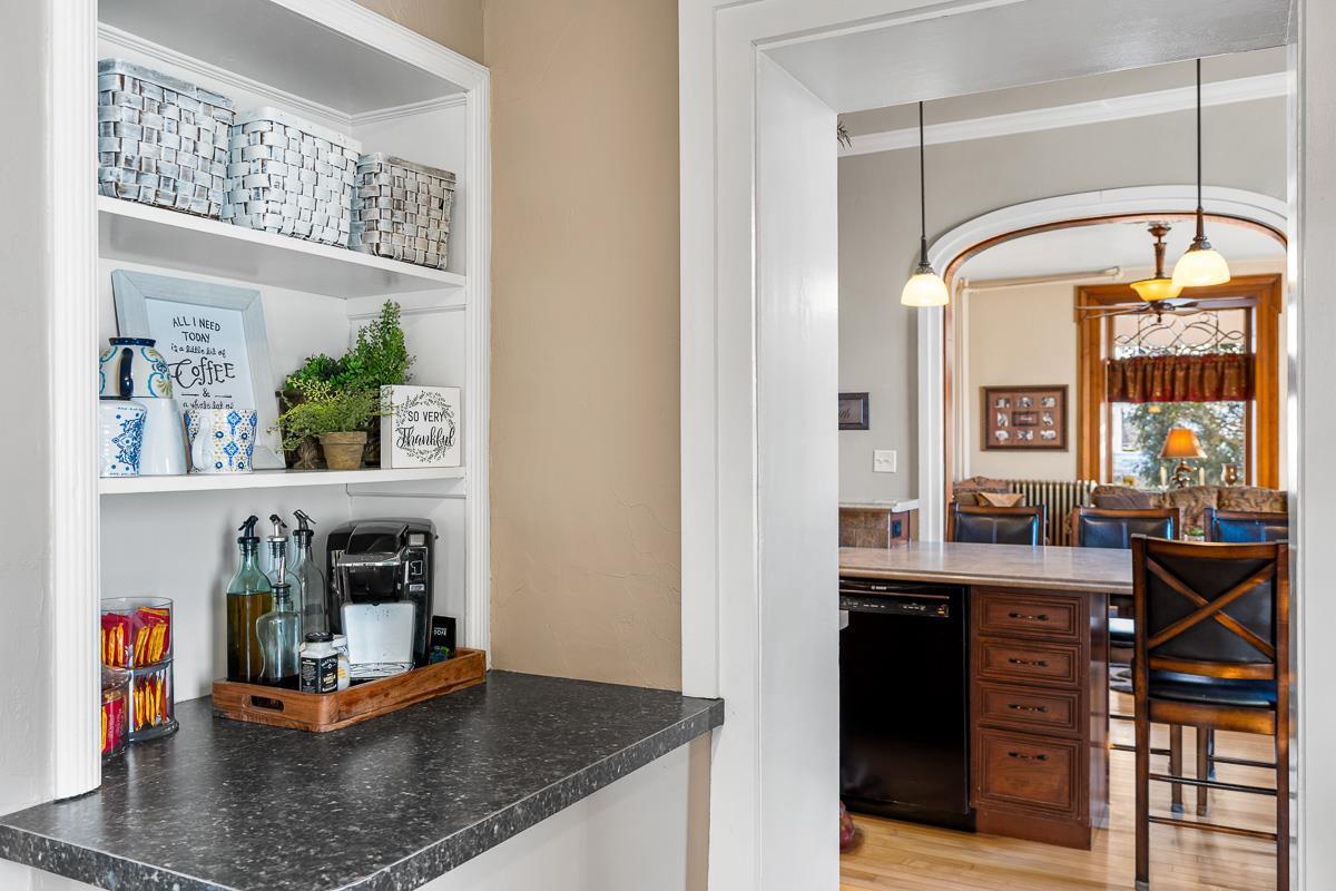 320 East Jackson Street