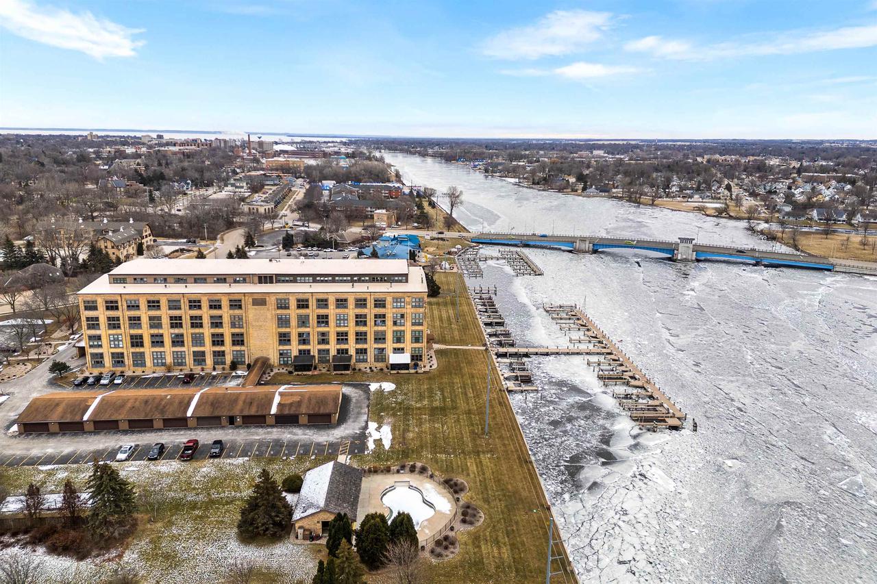 1545 Arboretum Drive 431