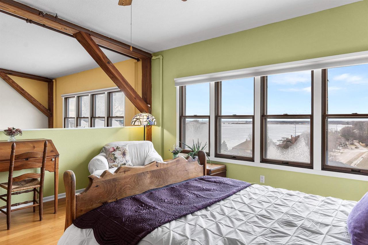 1545 Arboretum Drive 431